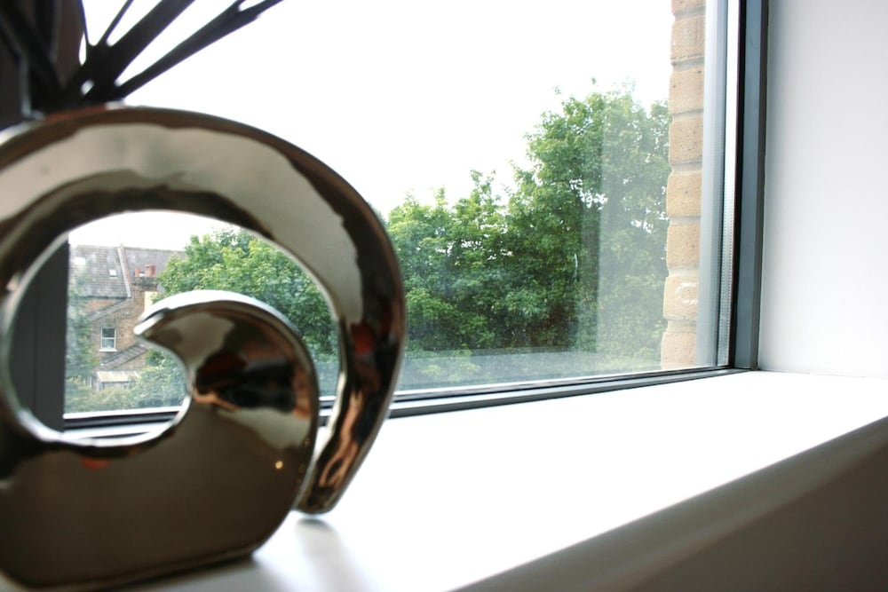 Фото Westciti Caroco Aparthotel