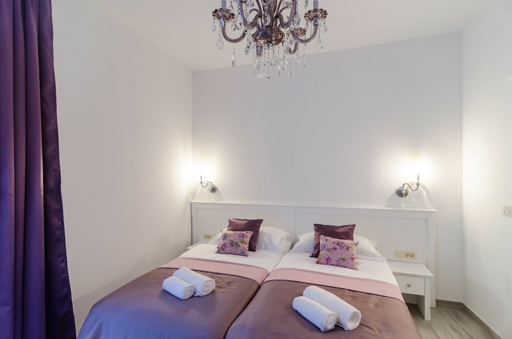 Фото Bed&Breakfast Sorgo Palace