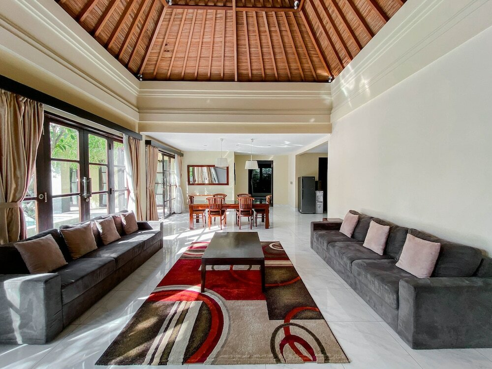 Фото Tis Villas Seminyak by Premier Hospitality Asia