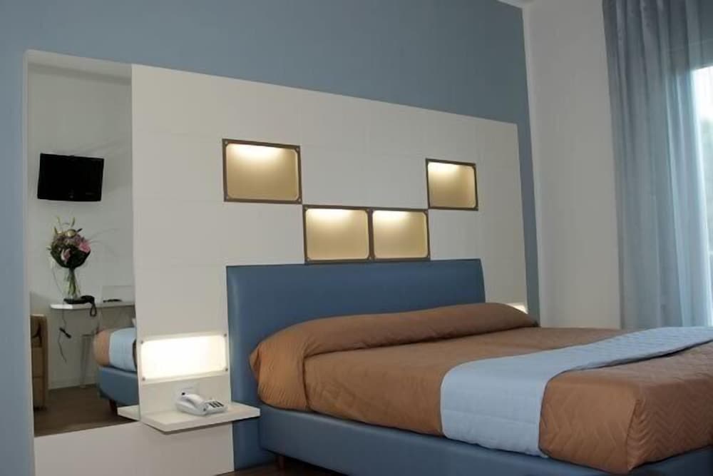 Фото Hotel Dante