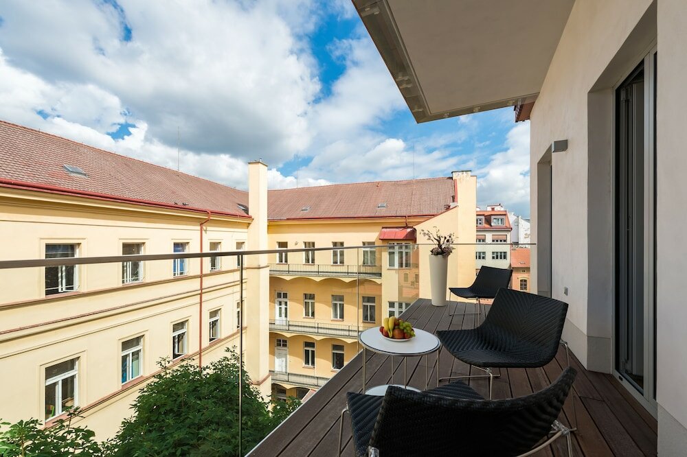 Фото Empirent Aquarius Apartments