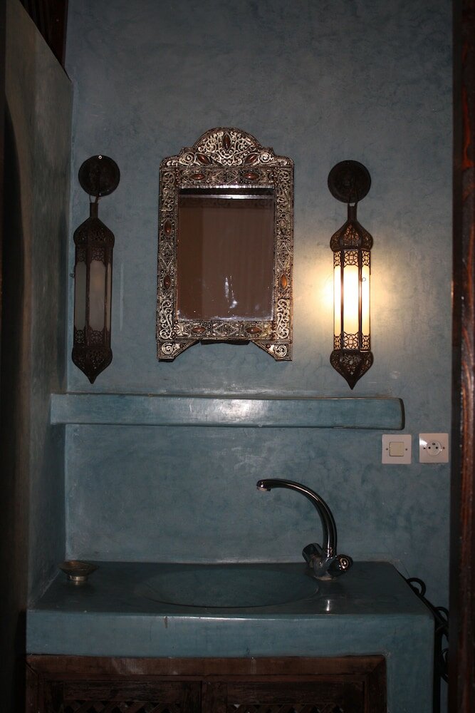 Фото Riad Bousskri