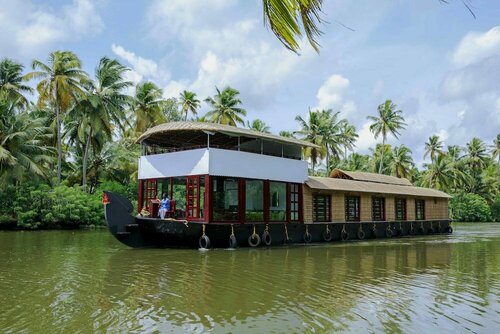 Beachparadise Daycruise houseboat