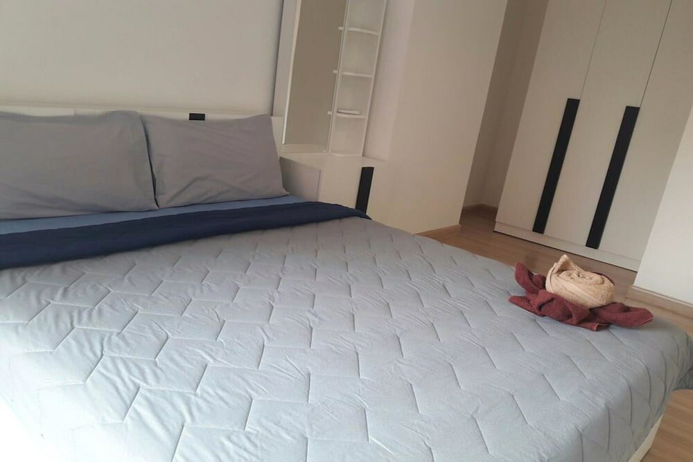 Hotel Chateau In Town by Renvio, Bangkok, photo