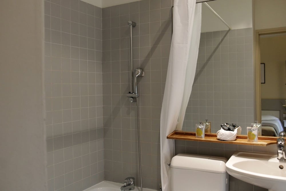 Фото La Bastide du Roy Rene