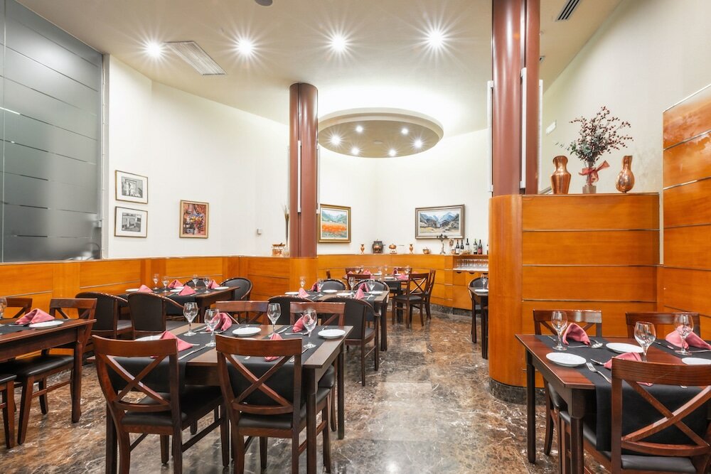 Фото Hotel & Aparthotel Cosmos