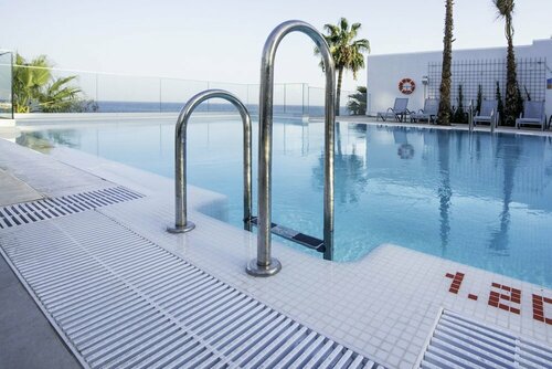 Гостиница Hotel Benalmádena Beach в Торремолиносе