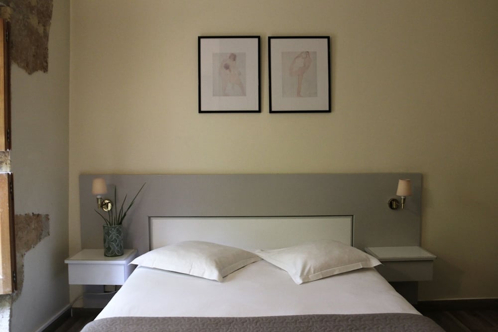 Фото La Bastide du Roy Rene