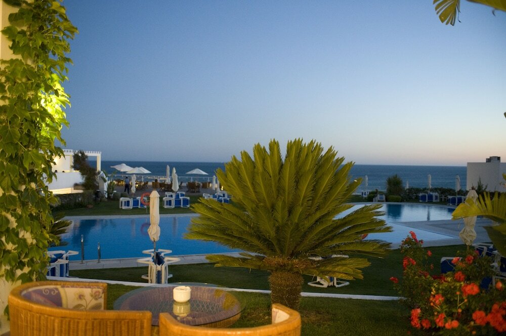 Фото Fergus Conil Park