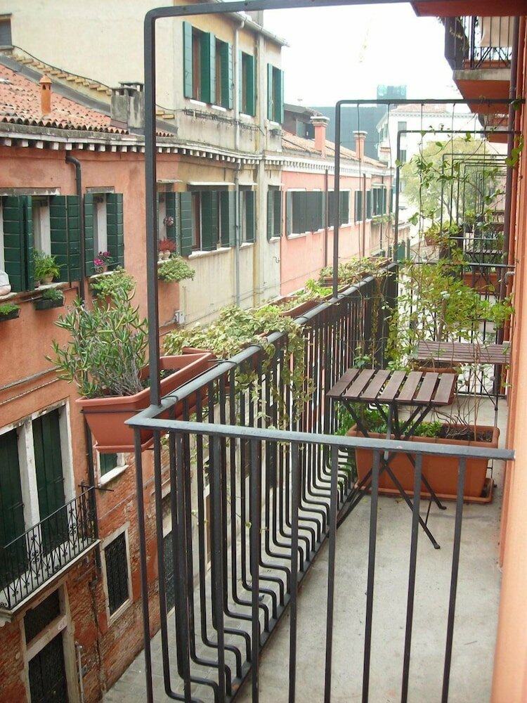 Фото Agli Artisti