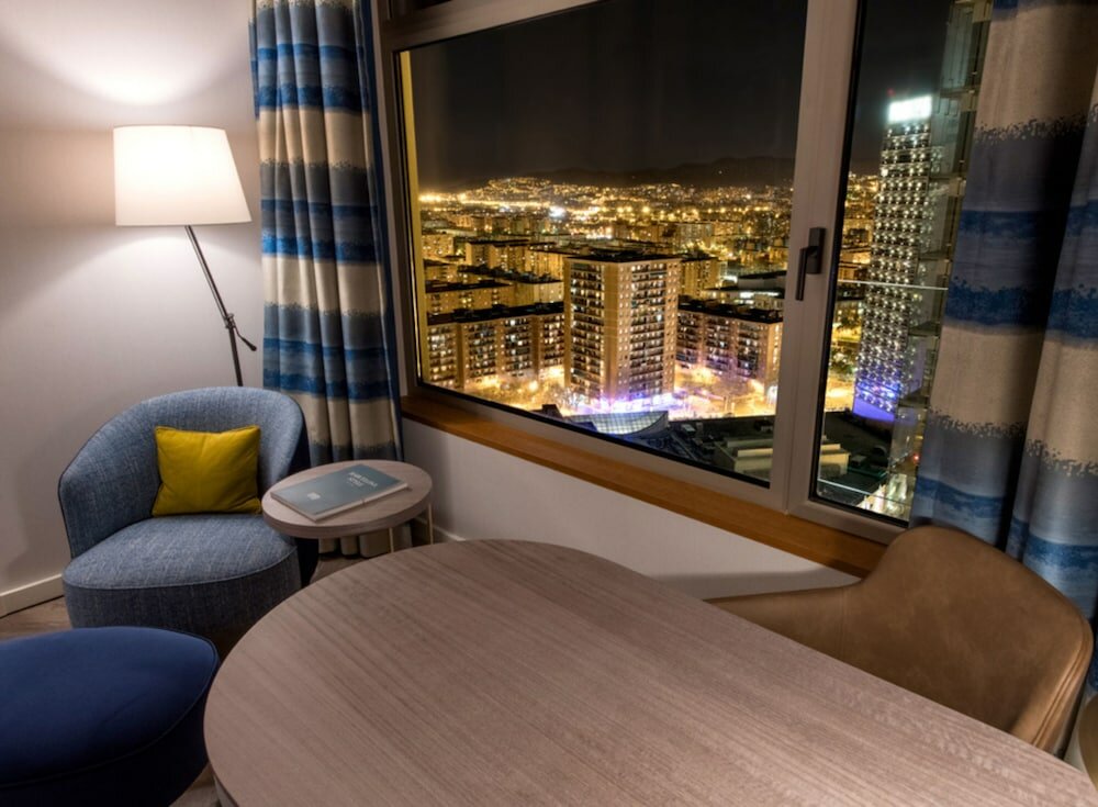 Фото Hilton Diagonal Mar Barcelona