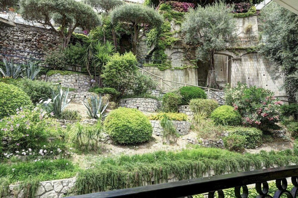 Фото Grand Hotel Capodimonte