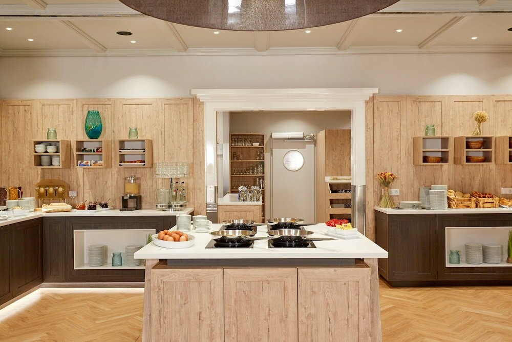 Фото H+ Hotel Stuttgart Herrenberg