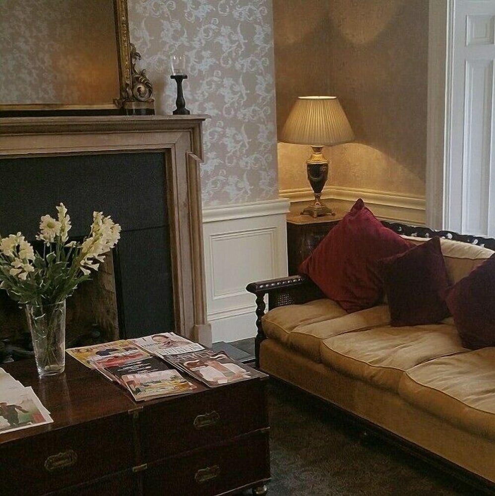 Фото Albany House