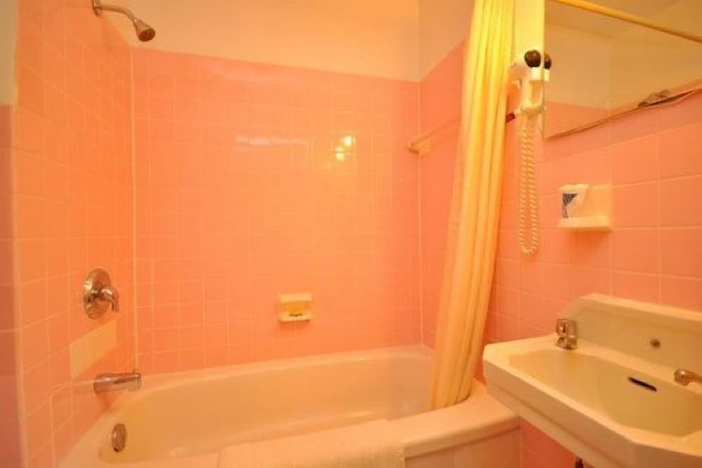 Фото Braeside Country Inn