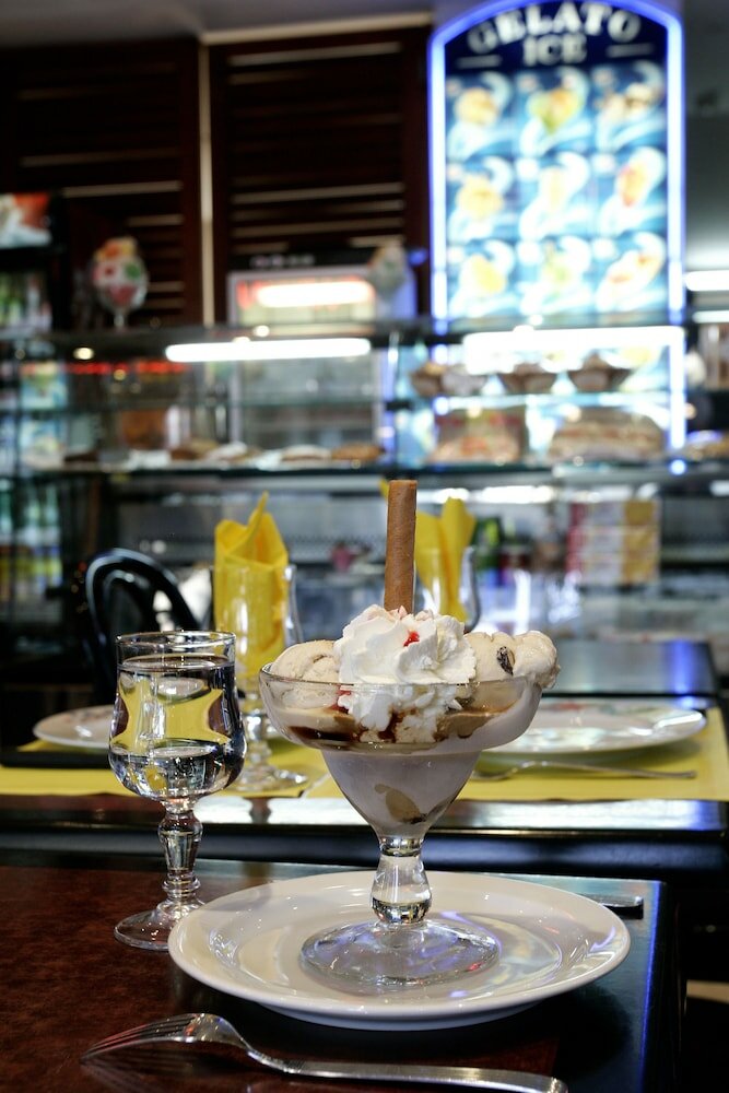 Фото Hotel Saint Sauveur