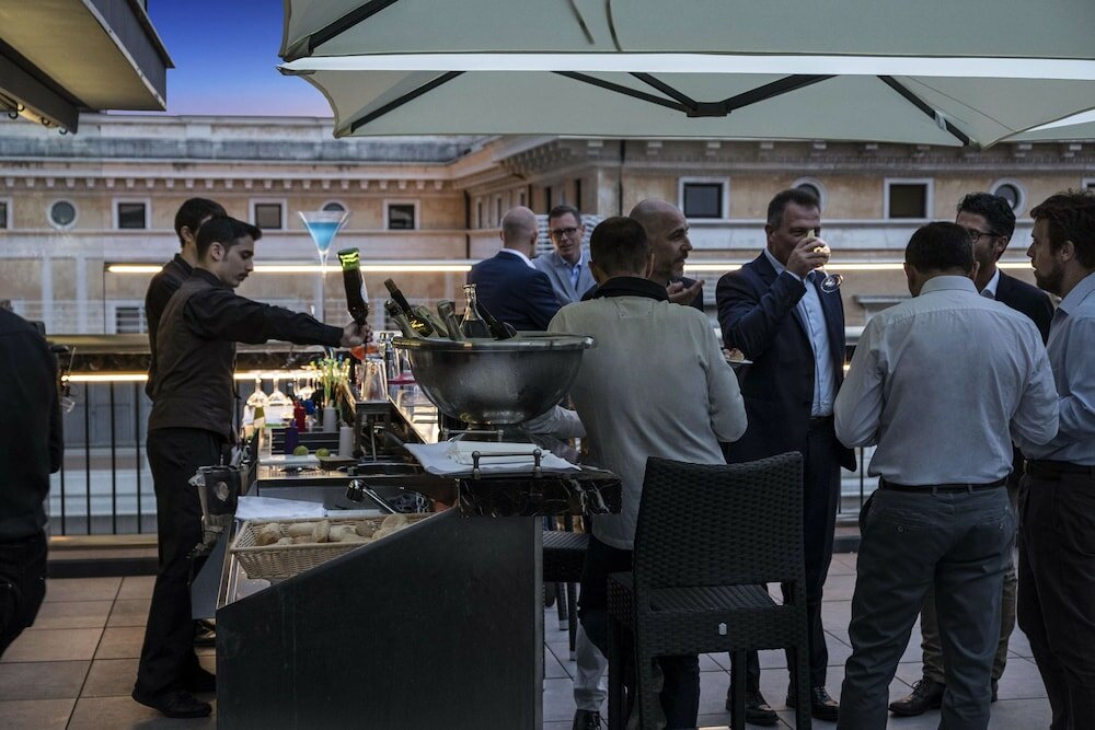 Фото Golden Tulip Rome Piram