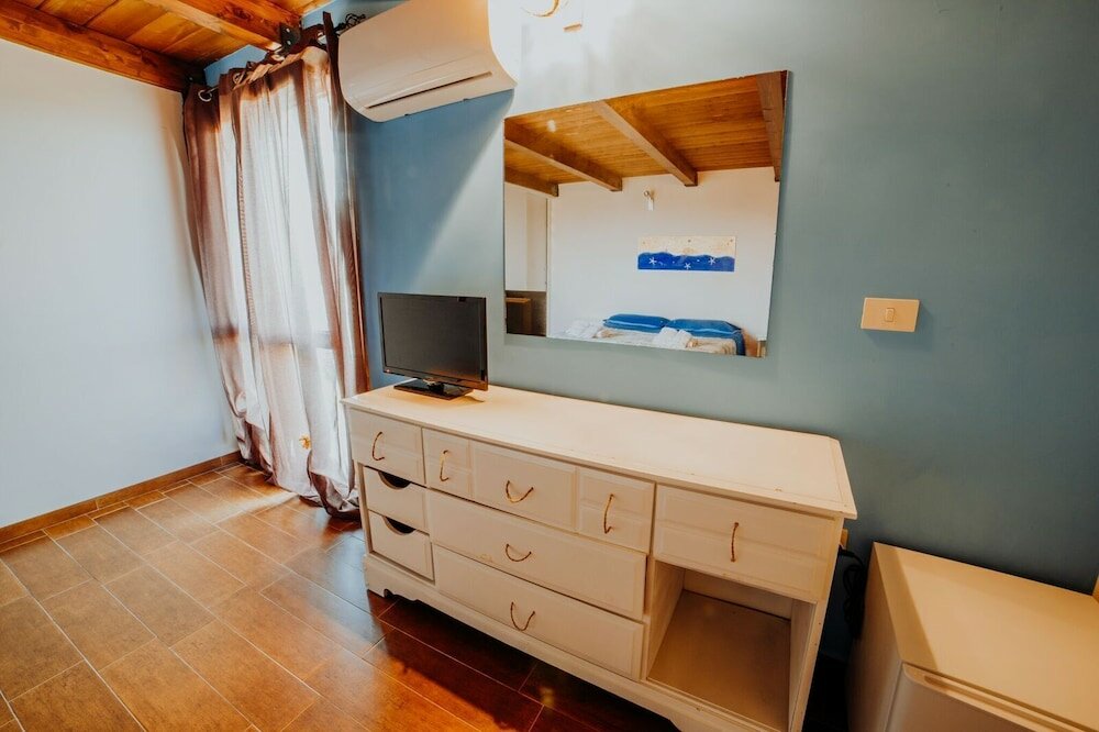 Фото Stone House