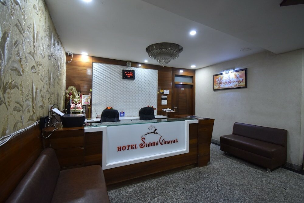 Фото Oyo 60291 Hotel Siddhi Vinayak