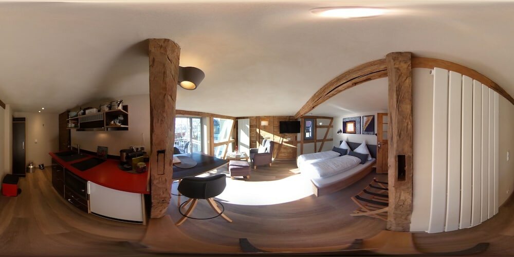 Фото Schmuckkästle am Hafen