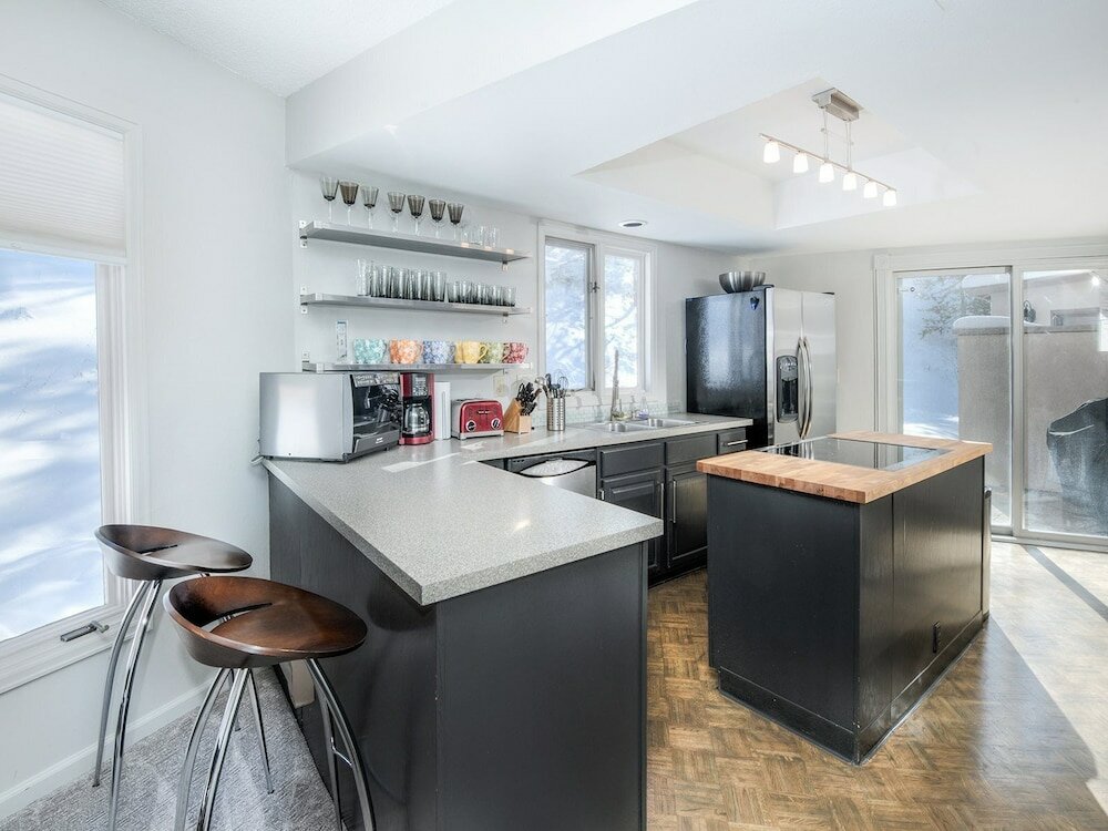 Фото 2338 Tahoe Drive