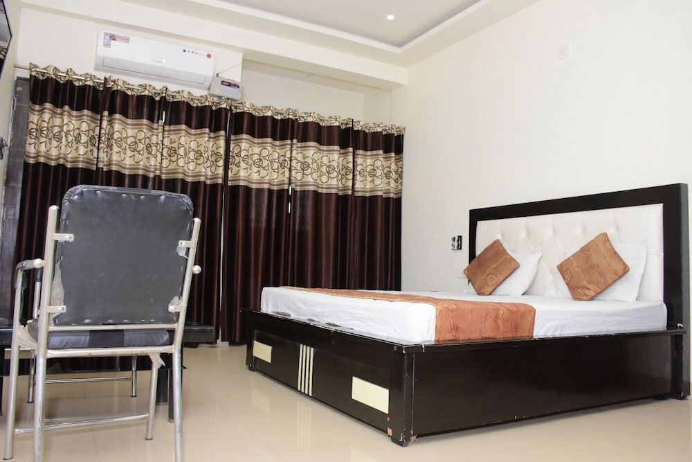 Фото Hotel Anamsa Residency