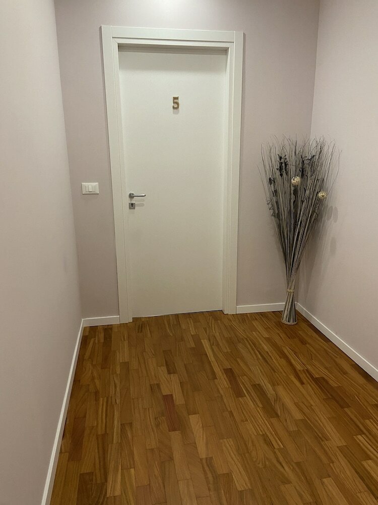 Фото Foresteria Rhodense VIA Italia