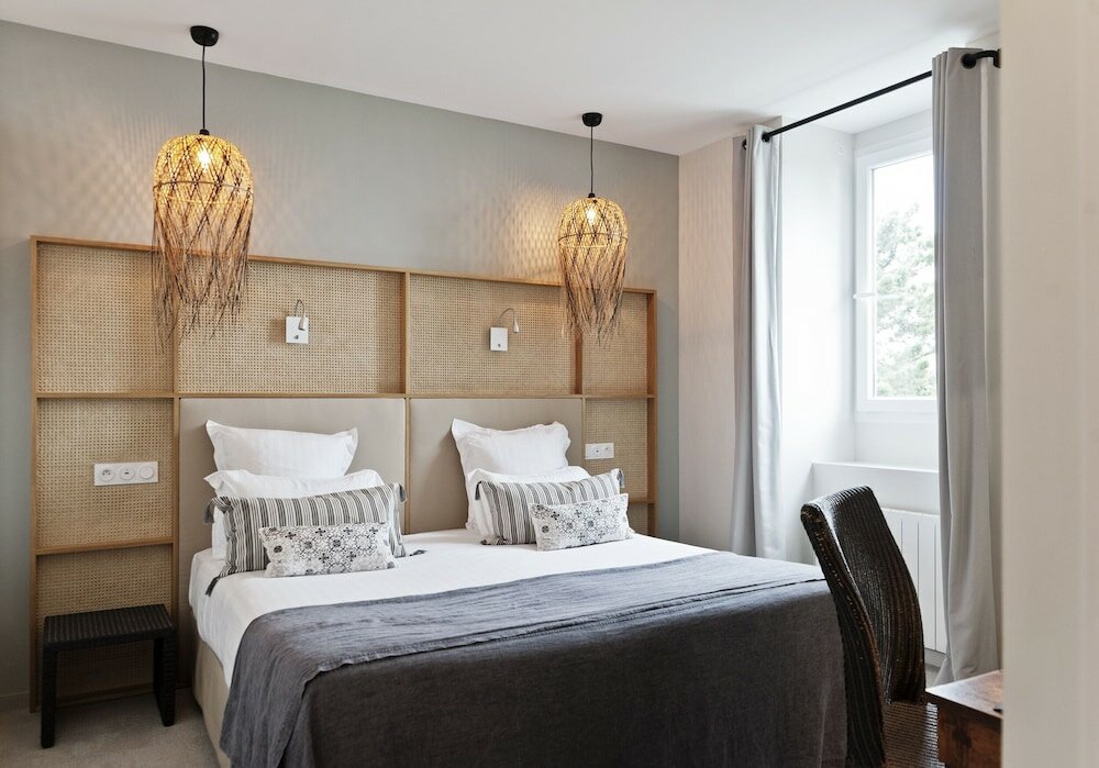 Фото Hôtel Les Costans, The Originals Relais