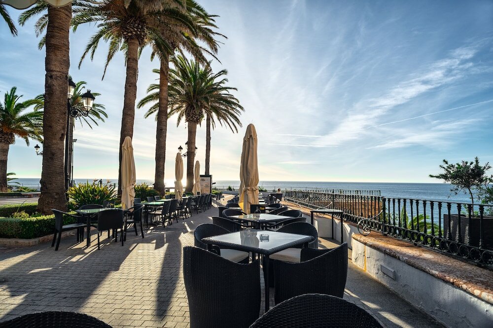 Фото Hotel Balcón de Europa