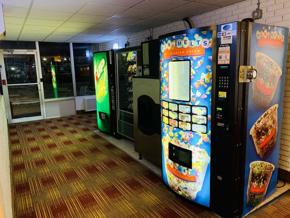 Фото Countryside Suites Kansas City Independence I-70e Sports Complex Hotel