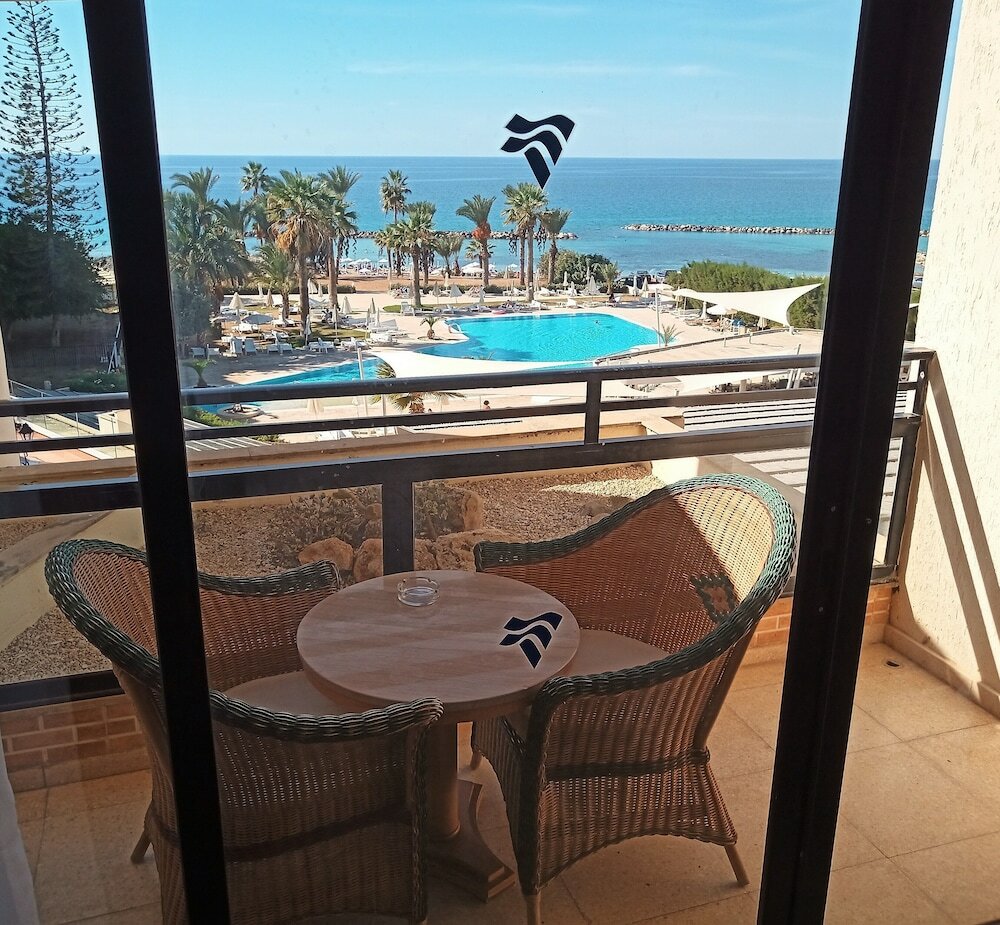 Фото Venus Beach Hotel Paphos