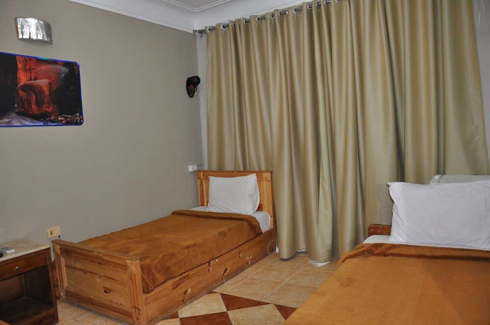 Фото Dahab Plaza Hotel