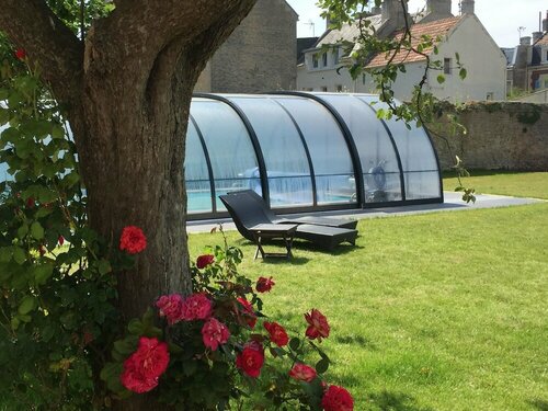 Гостиница Hôtel des Thermes et du Casino в Кане