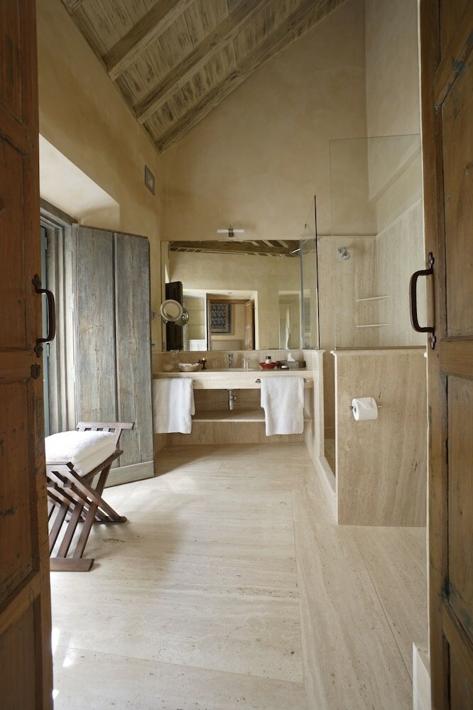 Фото Corral del Rey Sevilla