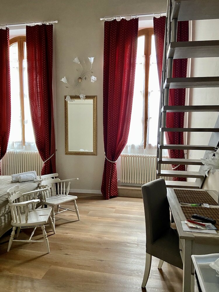 Фото Soggiorno Alessandra