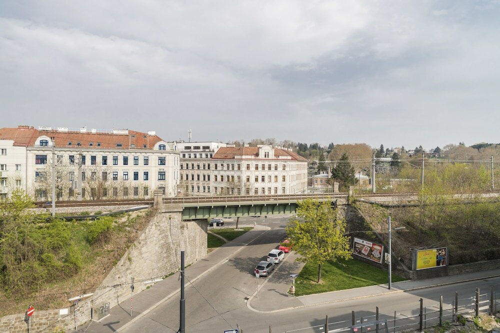 Фото Appartements Ferchergasse