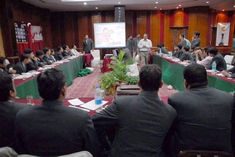 Фото Hotel Jaipur Palace