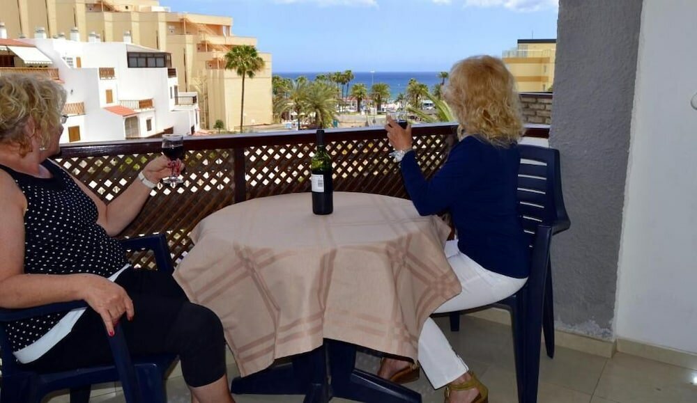 Фото Apartamentos Las Góndolas