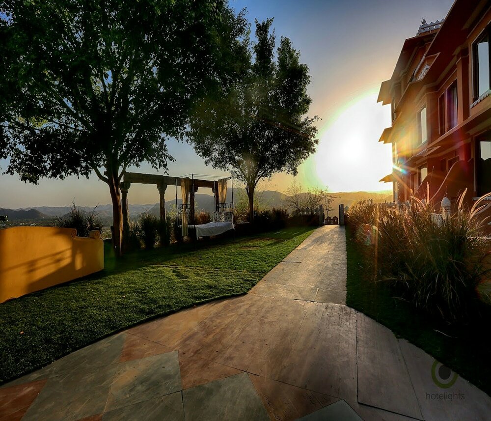 Фото Fateh Garh Resort by Fateh Collection