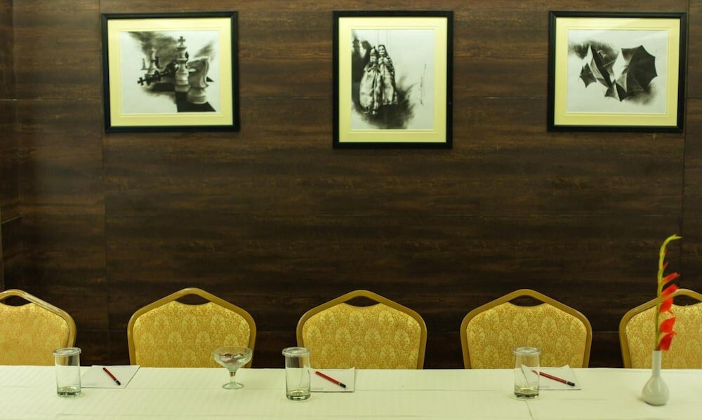 Фото Vesta Maurya Palace