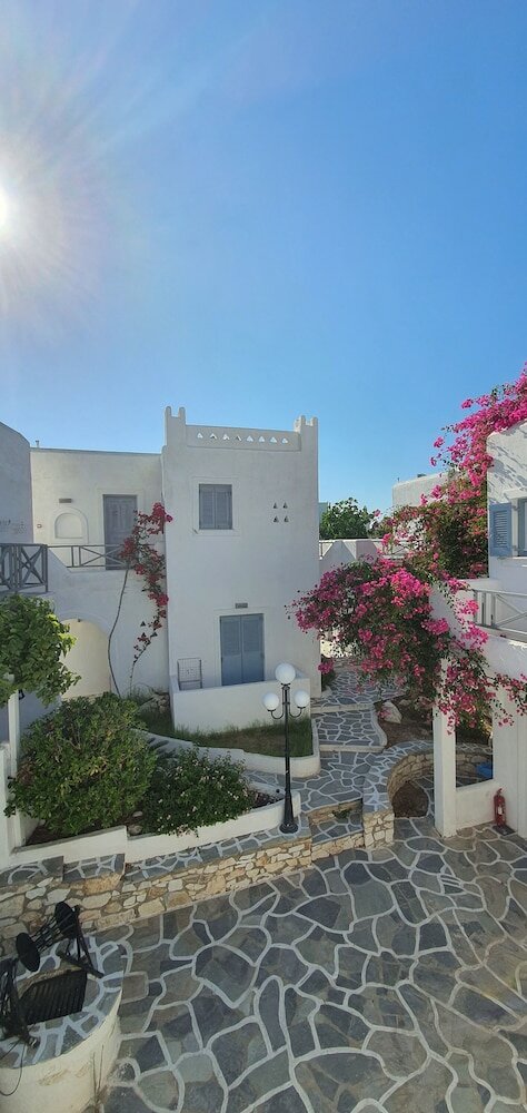 Фото Teoria Paros Matsas Windmill