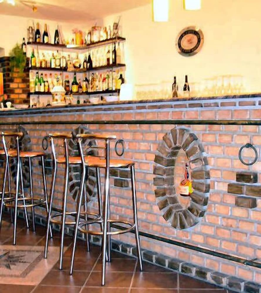 Фото Residence Hotel La Taverna