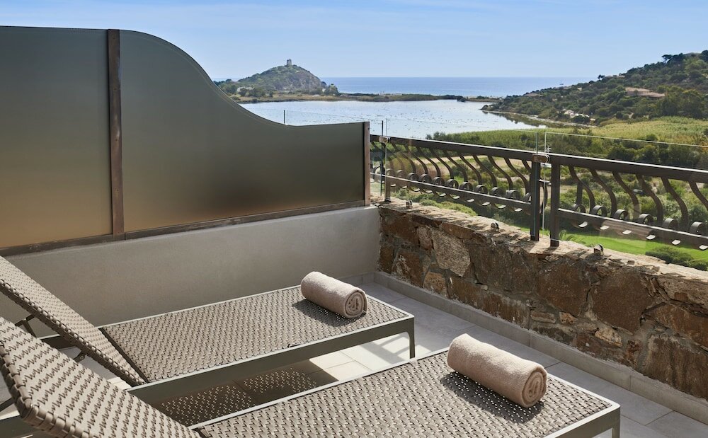 Фото Conrad Chia Laguna Sardinia