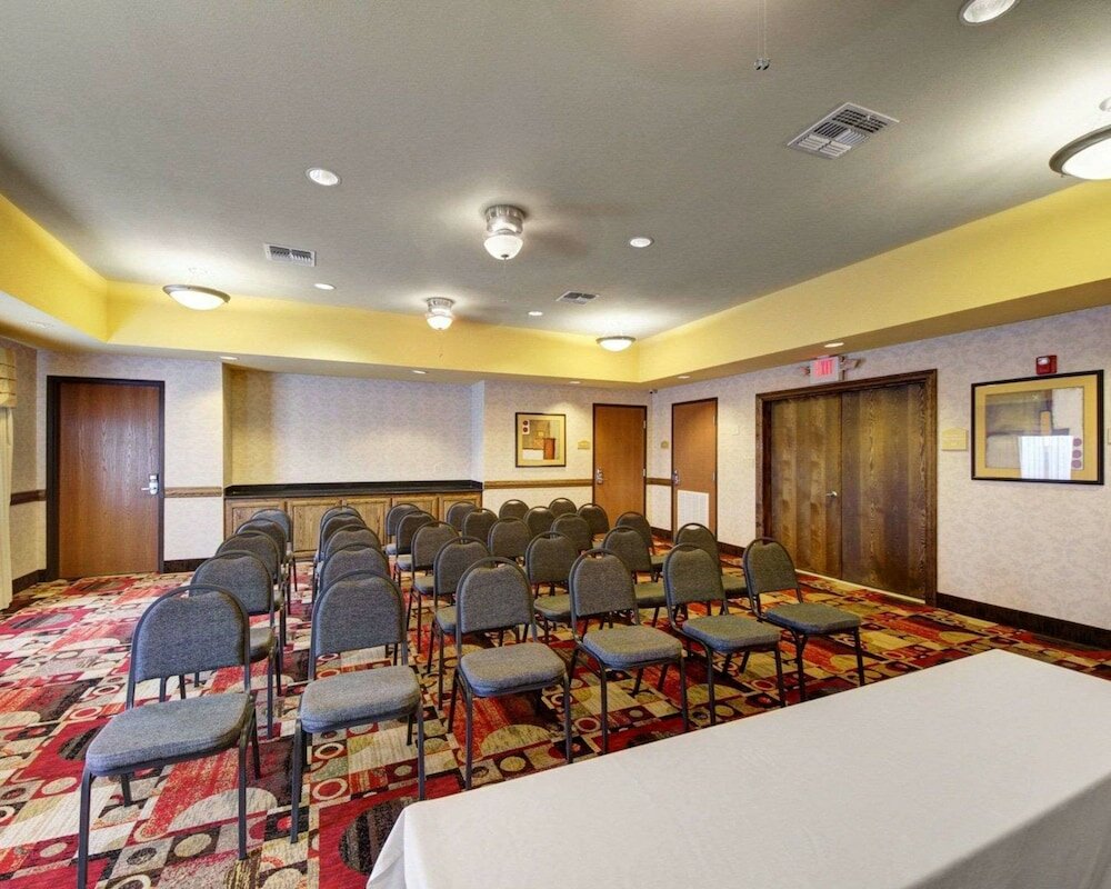 Фото Comfort Inn & Suites Donna near I-2