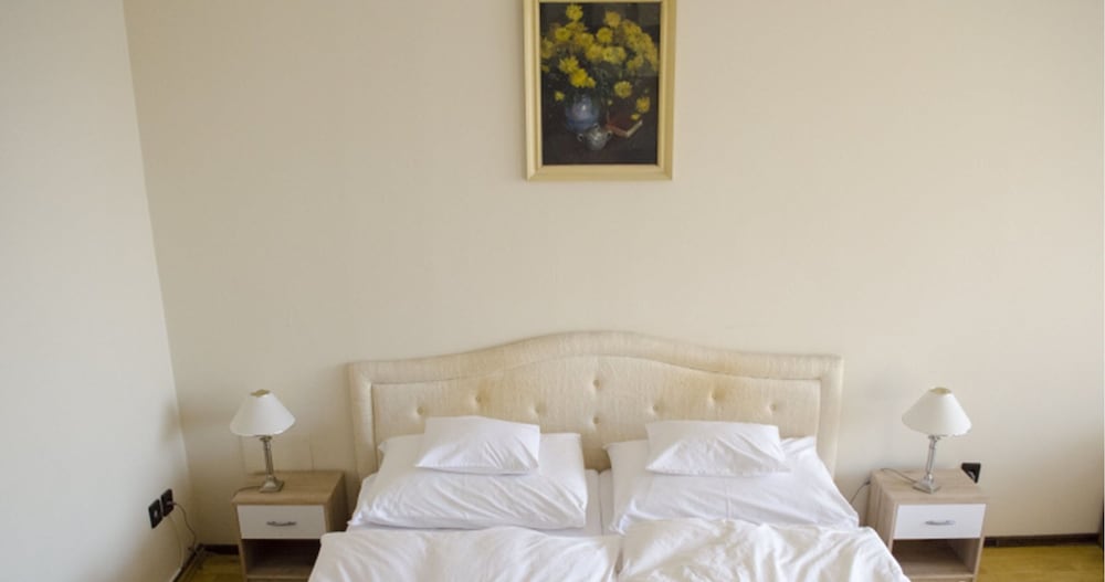 Фото Hotel Konferencia