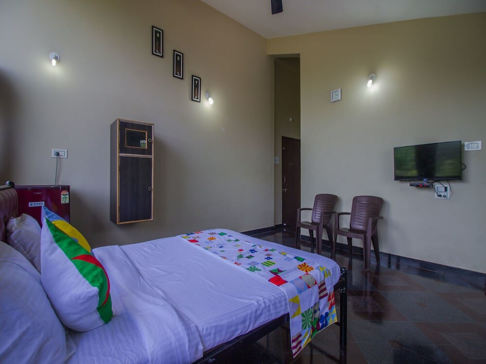 Фото Oyo 16412 Home Cozy Studio Parra