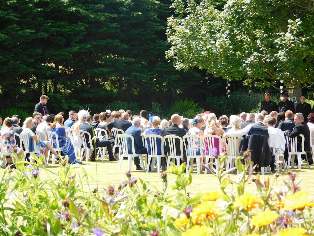 Фото Cullen Bay Hotel