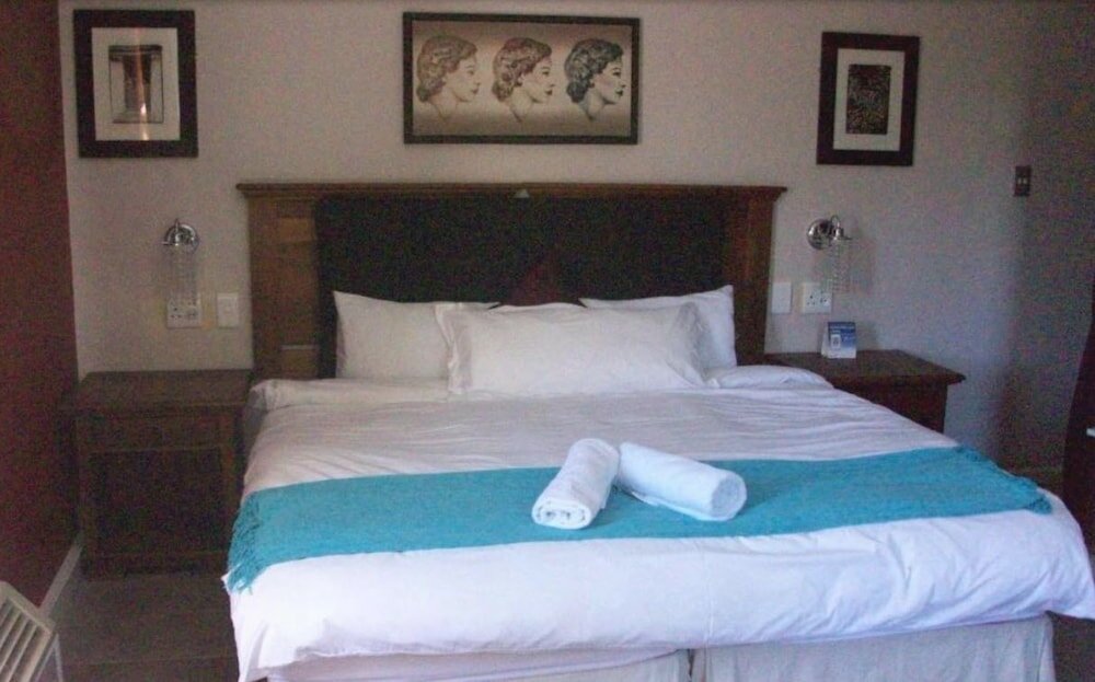 Фото Bread & Barrel Bellville Guesthouse