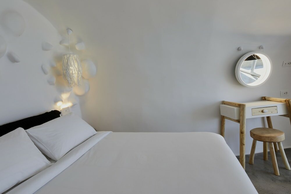 Фото Theano Cave Suites & Villas