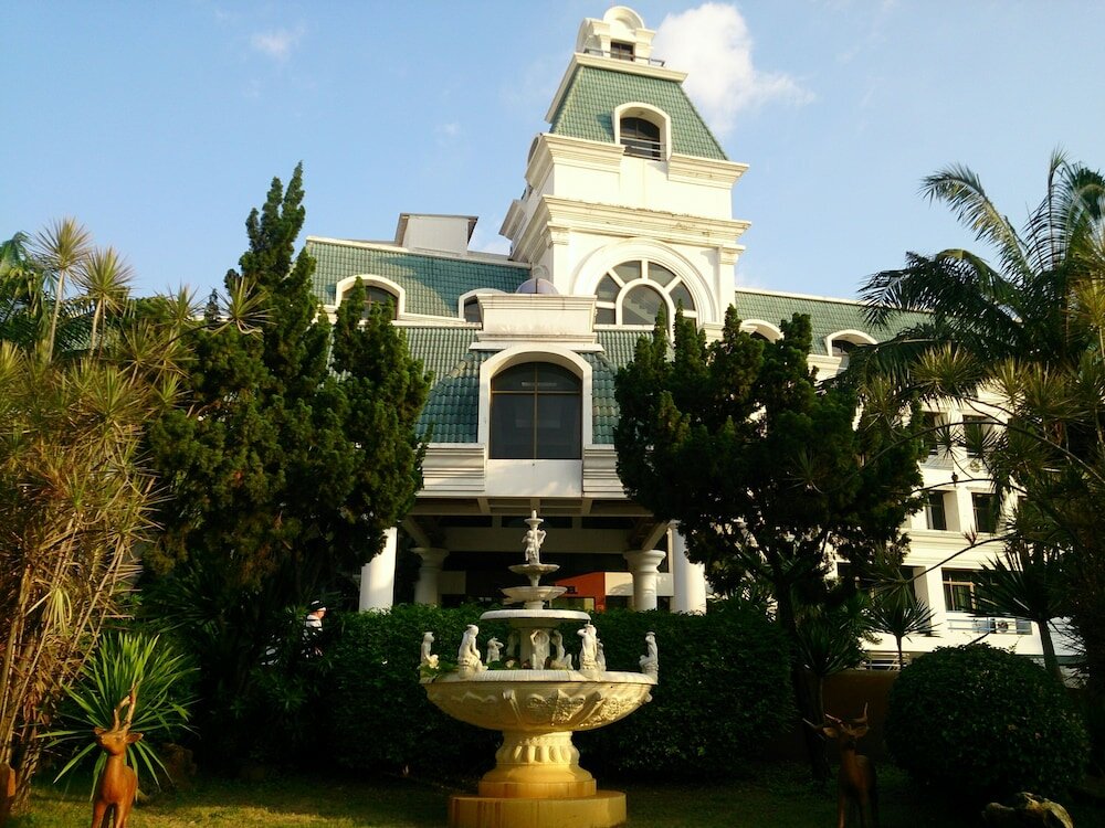 Фото Camelot Hotel Pattaya